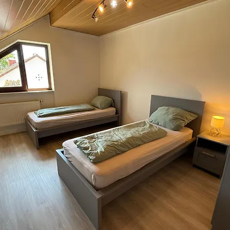 Bjm Monteurwohnungen In Comfort Monteur Monteurzimmer Apartman *